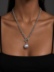 Japanese Akoya Silver-Gray Pearl&nbsp;Pig Nose Mariner Chain Necklace&nbsp; S925 Silver Toggle Clasp Minimalist Luxury Freshwater Pearl Jewelry.