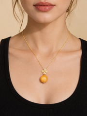 Golden Pearl Four Leaf Clover Necklace ， Large Pearl & CZ Flower Pendant ， Gold Plated Drop Chain